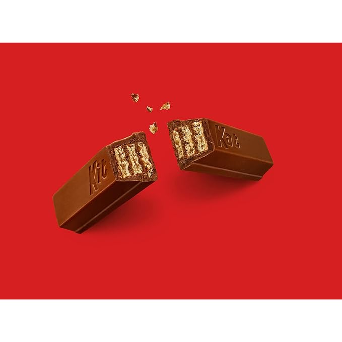 KIT KAT Milk Chocolate Wafer Snack Size, Christmas Candy Bag, 32 oz