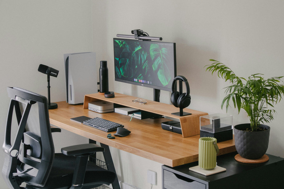 Clean Desk, Clear Mind: The Essential Guide to a Germ-Free Workspace - TrueDesk