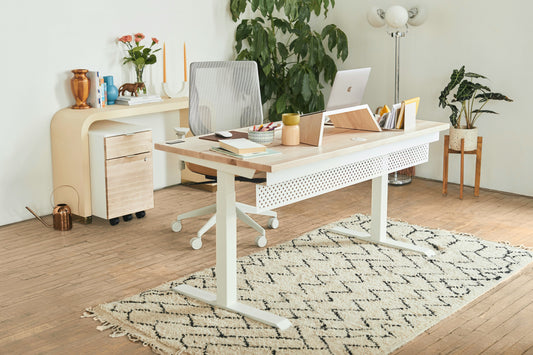 How to Make Laptop Work More Comfortable - TrueDesk