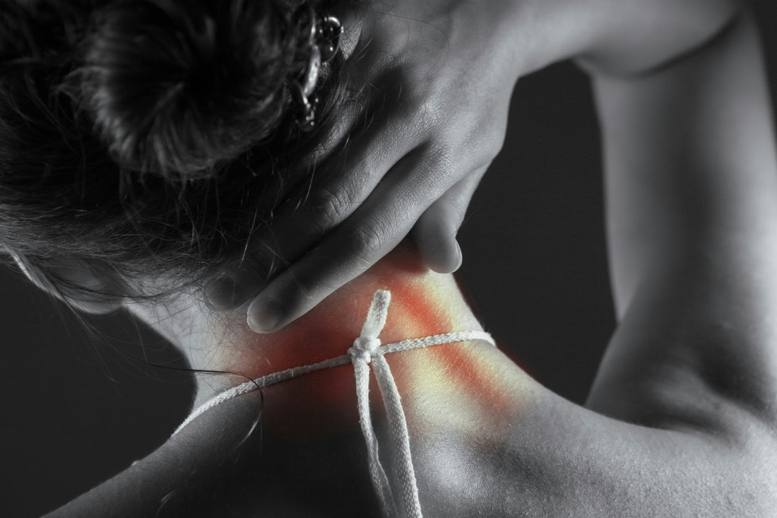 How to Prevent Forward Head Posture (“Text Neck”) - TrueDesk