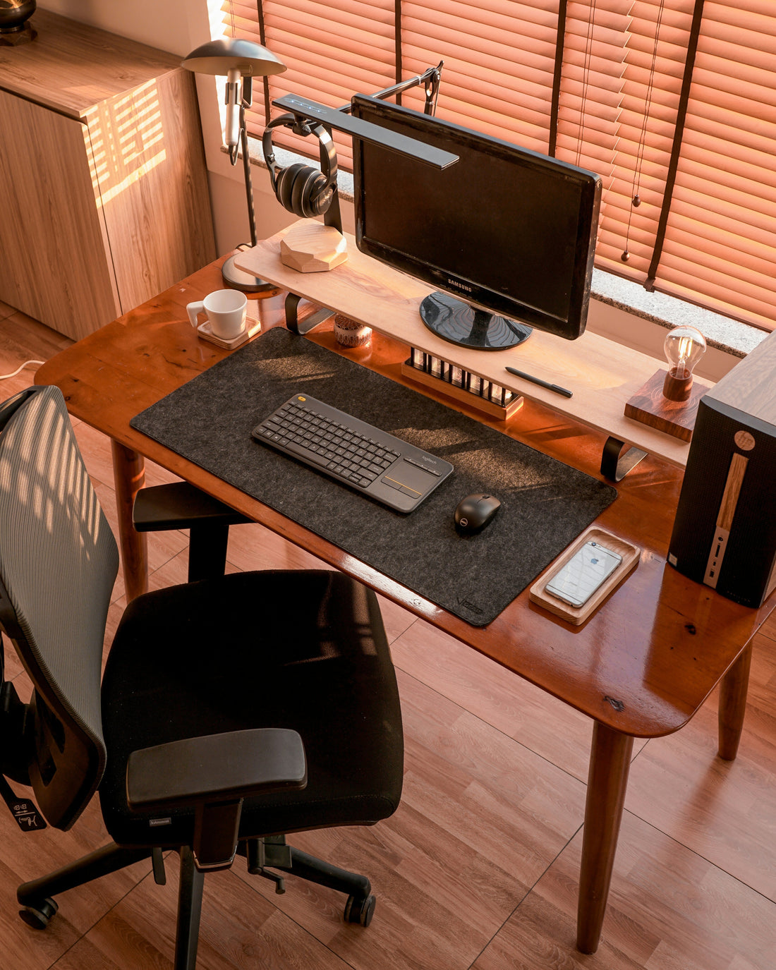 The TrueDesk Method — Part 1: Designing a Workspace That Works for You - TrueDesk