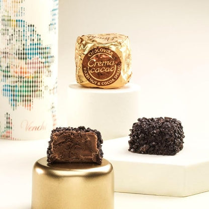 Venchi Chocoviar Crema Cacao 15-Piece Elegant Gift Box - Creamy Cocoa Filling with Piedmont Hazelnut, Milk Chocolate Shell, Dark Chocolate Coating & Chocolate Micro-Pearls, Preservative & Gluten-Free