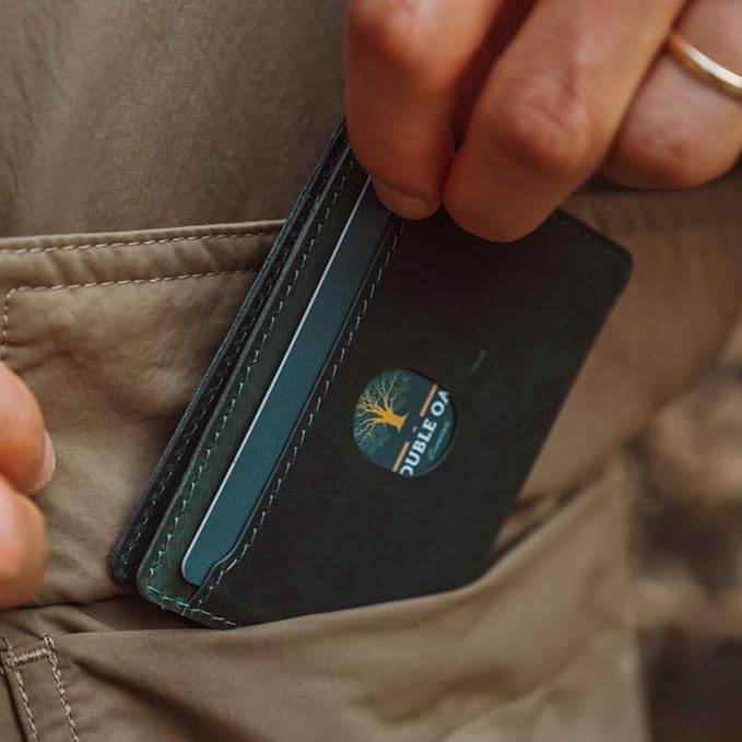 CLOUD Wallet Slim Minimalist — Magnetic Closure, Lightweight Design, Quick Access Pull Tab - Top Grain Leather Front Pocket Wallet (Green)
