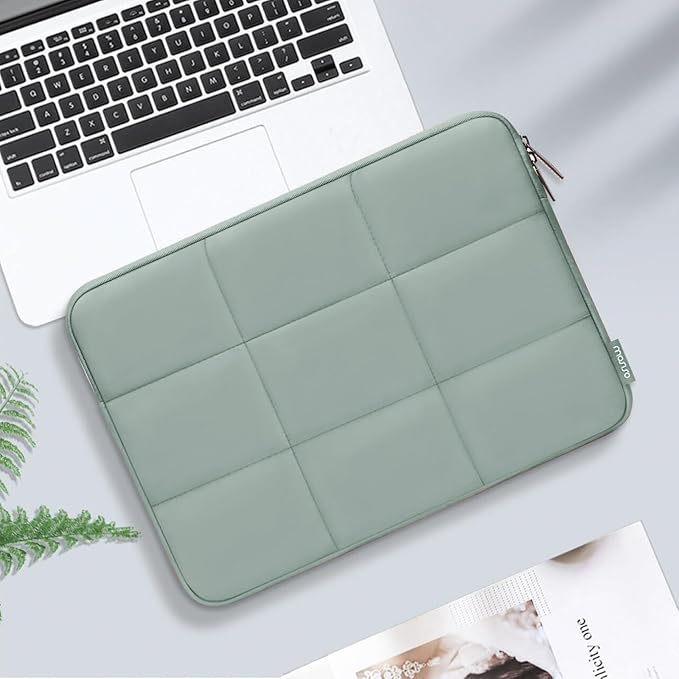 MOSISO 13-14 inch Laptop Case, 13.3 inch Puffy Laptop Sleeve Compatible with MacBook Air 13 13.3 13.6/Pro 13/14, HP, Dell, ASUS, Lenovo, Rectangle Quilted Puffer Computer Bag for Women, Antique Green