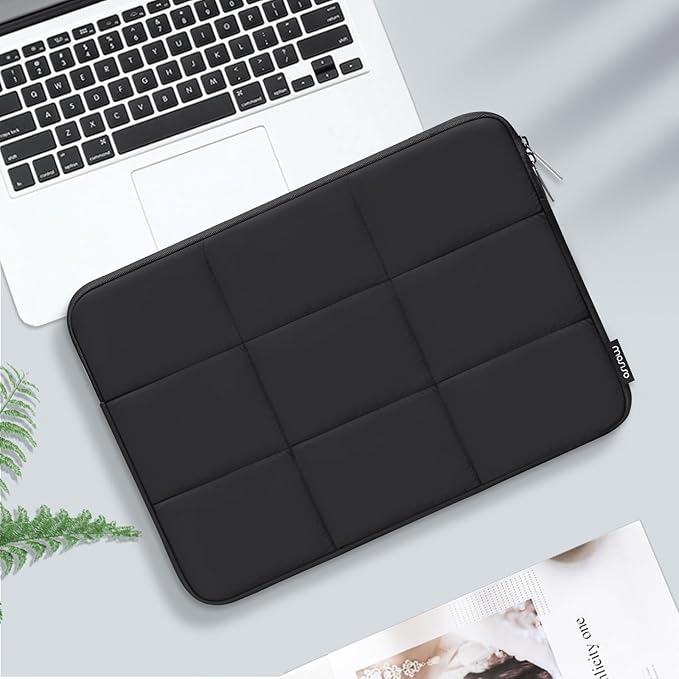 MOSISO 15-15.6 inch Laptop Case, 16 inch Puffy Laptop Sleeve Compatible with MacBook Pro 16 M4 M3 M2 M1, HP, Dell, ASUS, Lenovo Notebook, Rectangle Quilted Puffer Computer Bag for Women, Black