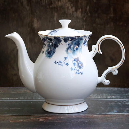 Jomop European Style Ceramic Flower Teapot Coffee Pot Water Pot Porcelain Gift Large 5.5 Cups (1, Blue and White)