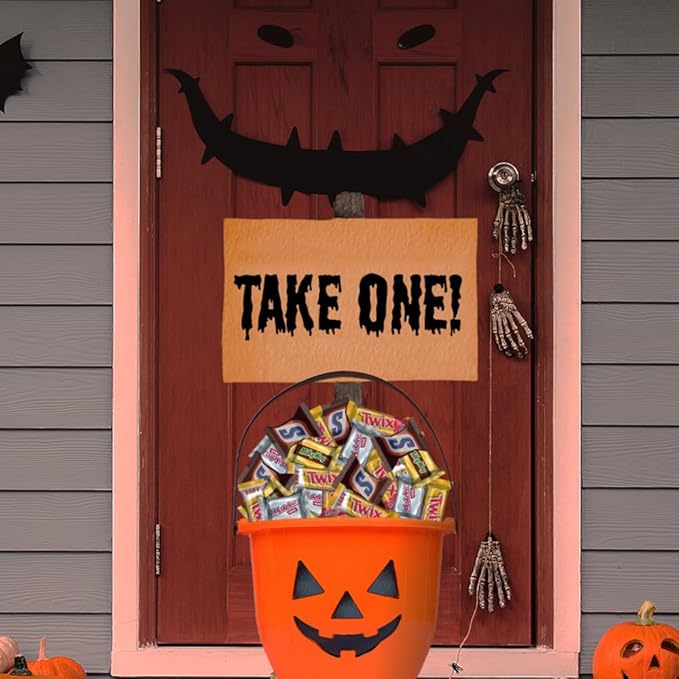SNICKERS, TWIX, MILKY WAY & 3 MUSKETEERS Halloween Candy, Mini Chocolate Halloween Candy Mix Variety Pack for Trick or Treat, Party Favors and More, 150 Ct Bulk Bag