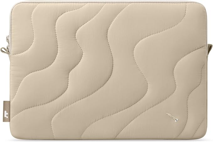 tomtoc 360 Protective Puffy Laptop Sleeve for 14-inch MacBook Pro M5/M4/M3/M2/M1 Pro/Max A3112 A3401 A3185 A2992 A2918 A2779 2025, 13.5/13.8-inch Surface Laptop 7(Copilot+ PC)/6/5/4/3, Quilted Design