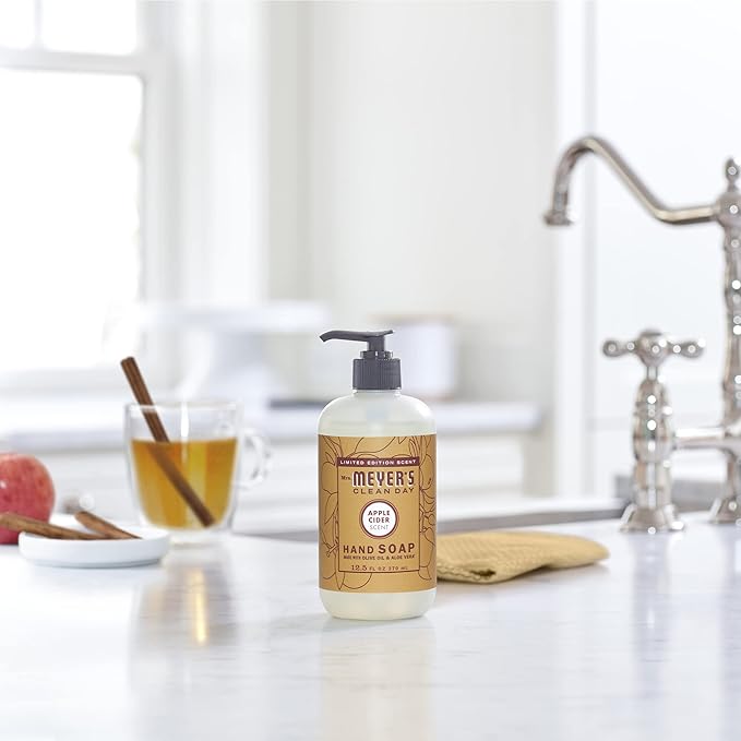 Mrs. MEYER'S CLEAN DAY Liquid Hand Soap, Cruelty Free & Biodegradable Hand Wash Made with Essential Oils, Apple Cider Scent, 12.5 Fl oz Bottle (Pack of 1)