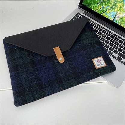 Harris Tweed Laptop Sleeve for MacBook Air M4 M3 M2 M1 13 Inch and Pro M1 A2338 Wool and Microfiber Leather Case with Snap Button Flap