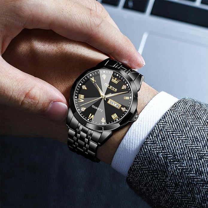 Men's Casual Stainless Steel Watch, Big Face Easy to Read Analog Quartz Watch with Day and Date, Classic Waterproof Diamond Roman Arabic Numerals Dial Dress Watch for Men, Gold Silver Black Band