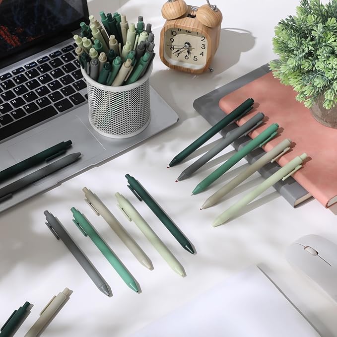 Crtiin 50 Pcs Gel Ink Pens Bulk, Black Ink 0.5mm Fine Point Retractable Pen Smooth Writing Office School Supplies for Teacher Server Operation Christmas Charity Donation Thanksgiving (Green Series)