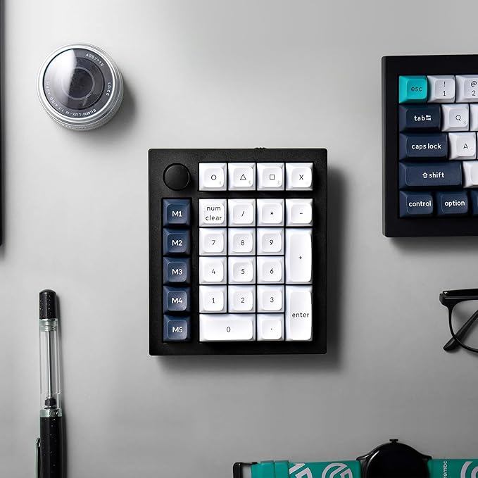 Keychron Q0 Max Wireless Custom Mechanical Numpad, 2.4 GHz/Bluetooth 5.1/Wired QMK Number Pad, RGB Hot-Swappable with Gateron Brown Switch for Laptop Mac Windows Linux - Black
