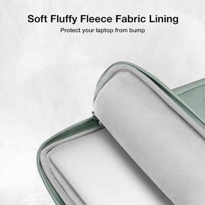 MOSISO 15-15.6 inch Laptop Case, 16 inch Puffy Laptop Sleeve Compatible with MacBook Pro 16 M4 M3 M2 M1, HP, Dell, ASUS, Lenovo Notebook, Rectangle Quilted Puffer Computer Bag for Women, Antique Green
