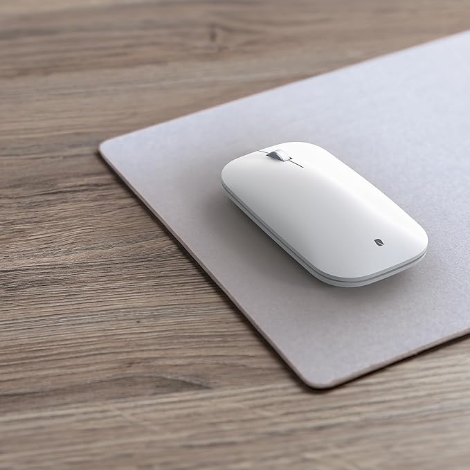 Incase Modern Mobile Mouse – Designed by Microsoft – Lightweight, Precision Navigation, Right/Left Hand Use, Scroll Wheel, BlueTrack Technology, Wireless Bluetooth for Mac/Windows/8/10/11 (Platinum)