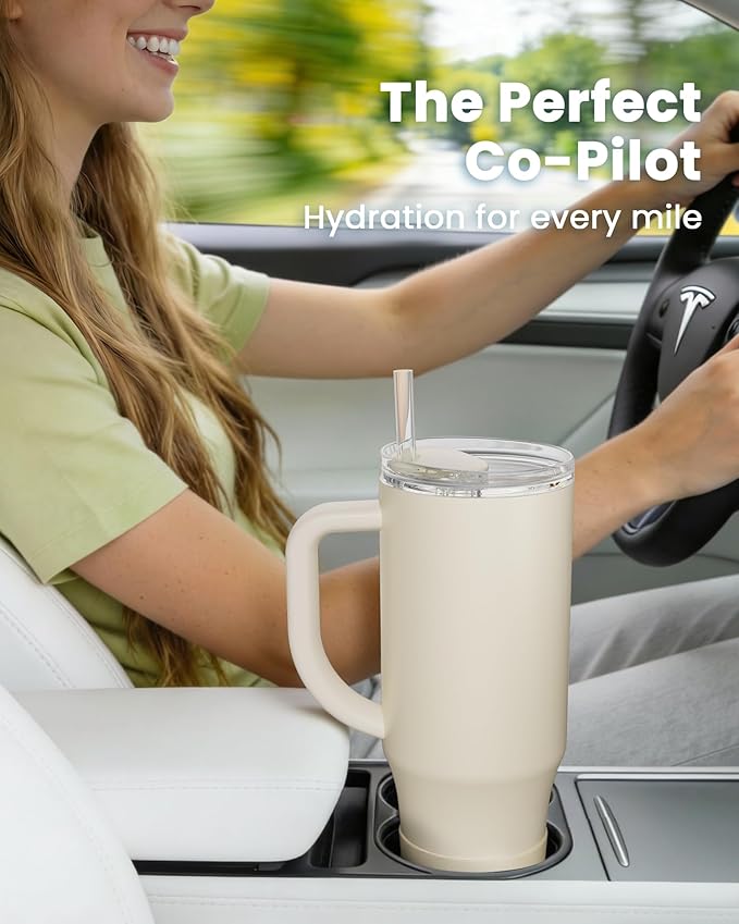 Renoj Tumbler with Handle 100% Leak Proof Insulated Water Bottle for Iced Coffee & Hot Drinks - Fits Car Cup Holder, Ideal Gift, 2 Straws & Silicone Boot BPA-Free - SnapShift White 32 oz