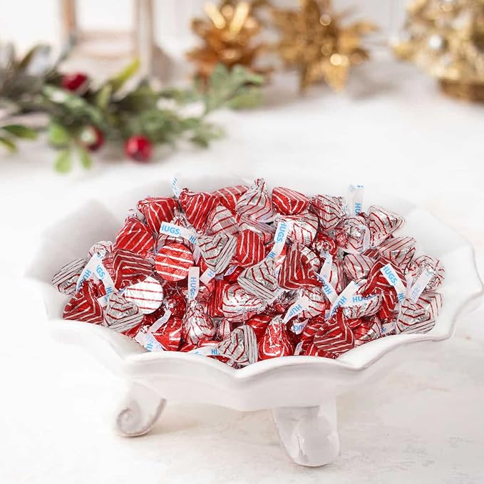 Bulk Milk Chocolate Hugs Candy Bulk - 4 Pound Bag Individually Wrapped Milk Chocolate Swirled with White Creme for Baking, Parties, Candy Buffets, Favors, and Snacks - Approx 430 Pieces 034000863624