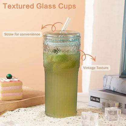 GOSCHE Glass Coffee Cups with Lids and Straws 20oz, High Borosilicate Drinking Jar Water Cups, Glass Tumbler for Tea Coffee Milkshake, Green, 2 Pcs