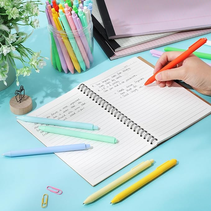 Crtiin Gel Ink Pens Bulk, Black Ink 0.5mm Fine Point Retractable Pen Smooth Writing Office School Supplies for Teacher Server Operation Christmas Charity Donation Thanksgiving