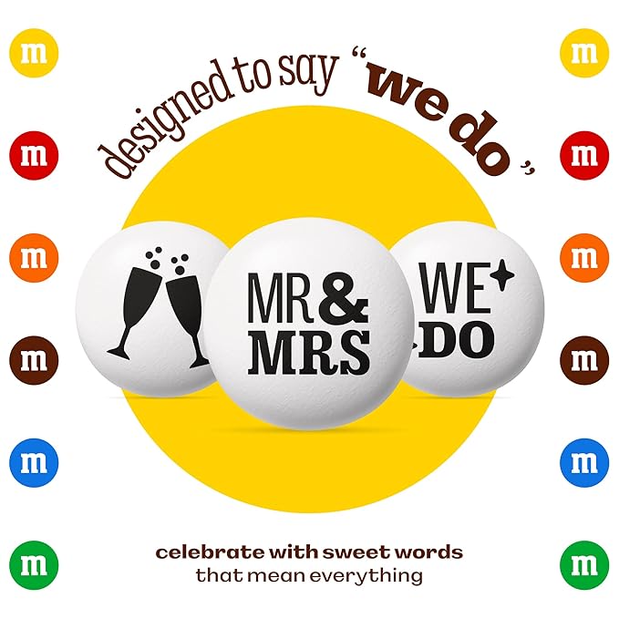 M&M’S WORLD “Mr. and Mrs.” Milk Chocolate Candy - 2 lbs of Bulk Chocolate Candy for Wedding Decorations, Wedding Favors, and More