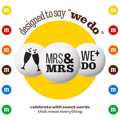 M&M’S WORLD Mrs. and Mrs. Milk Chocolate Candy, 2 lbs Bulk Candy for Wedding Decorations, Unique Favors, or Cake Topper