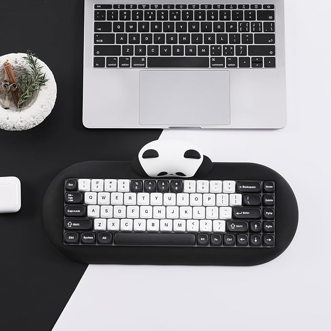 YUNZII C68 Panda Wireless Mechanical Gaming Keyboard, 68 Keys Cute Layout with PBT Keycaps,RGB Backlit, Hot Swappable,Creamy Switches,BT5.0/2.4G/Wired for Win/Mac(Black,Panda Switch)