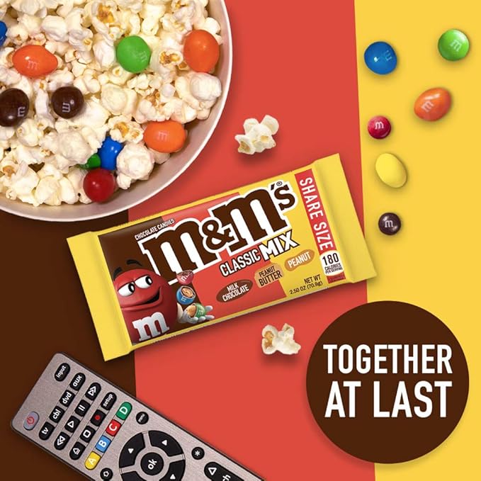 M&M'S Milk Chocolate Candy, Variety Pack, Milk Chocolate, Peanut, and Peanut Butter Full Size 2.5 oz Bag, Pack of 18 Bulk Candy