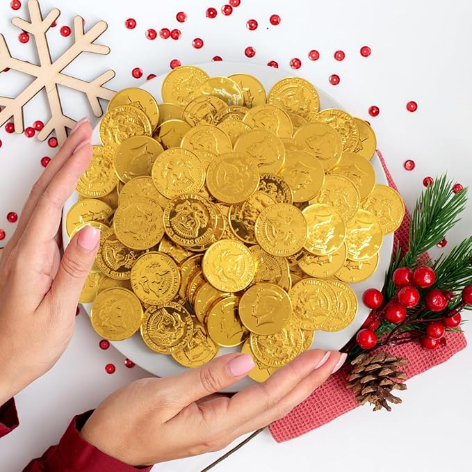 Gold Chocolate Coins, 100 Pack of Gold Chocolate Coins Bulk, Ideal Coin Candy for Themed Parties, Events and Celebrations, Perfect for Gift Bags and Festive Decorations Christmas and st patricks day.
