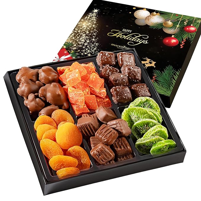 Christmas Premium Fruit & Chocolate Gift Box – Assortment with Chocolate Pecans, Dried Apricots, Kiwi Slices, Papaya, Sea Salt Caramels & Milk Chocolate Caramels