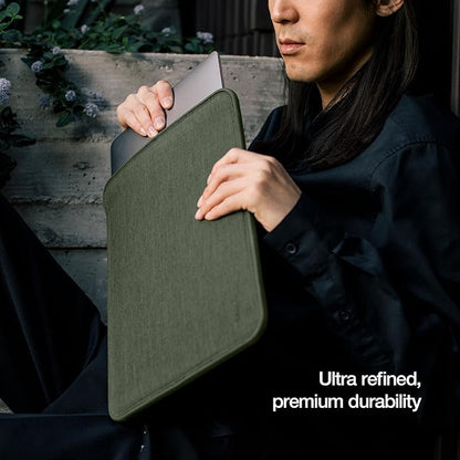 Incase ICON Sleeve with Woolenex - MacBook Pro 14 inch Case - 2024, 2023, 2022, 2021, M4, M3, M2, M1 - Fitted MacBook Case, Laptop Sleeve, Hard Cover, Durable, Lightweight - Huntmaster Green