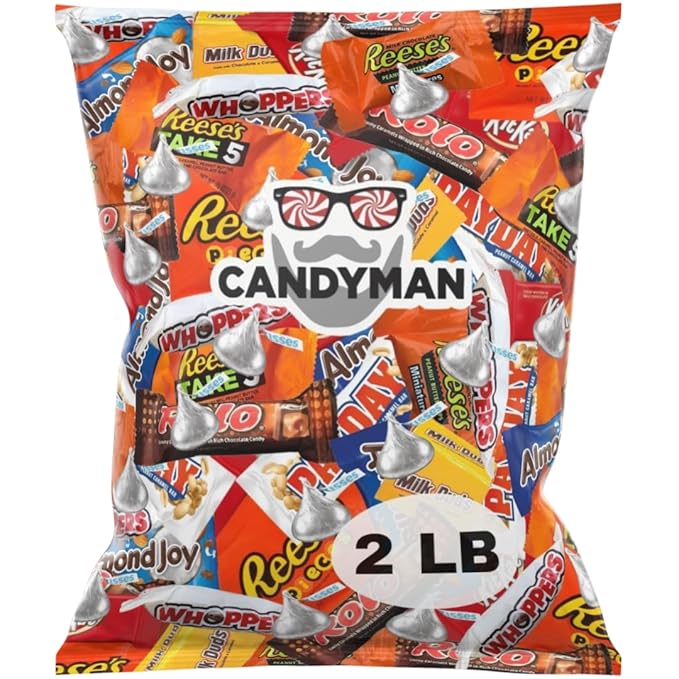 CANDYMAN 2 Pound Gift Box Mix of Chocolate, Individually Wrapped Assorted Bulk Candy Chocolates Variety Pack, Perfect for Holiday Candies, Chocolate Summer Candy Bulk