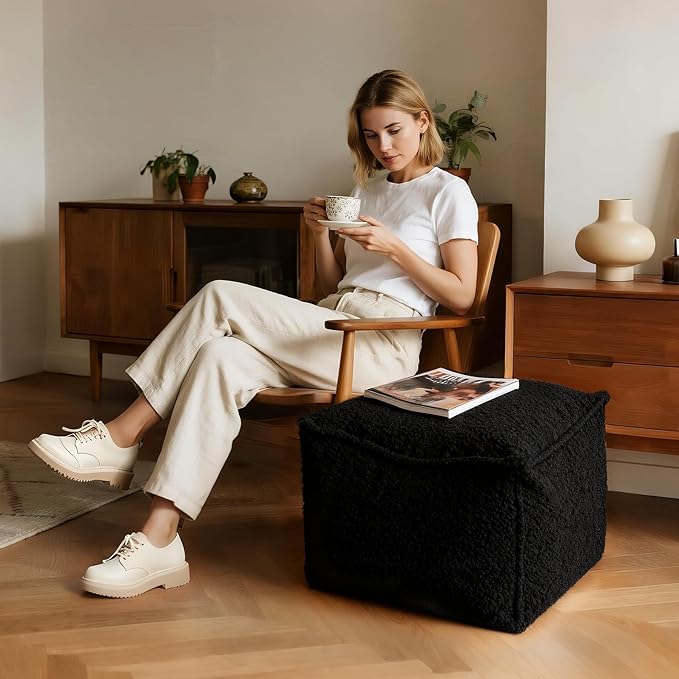 Square Boucle Pouf Ottoman Footrest – Soft & Lightweight Footstool with Foam Filling for Living Room & Bedroom, Laid-Back Lounge Style