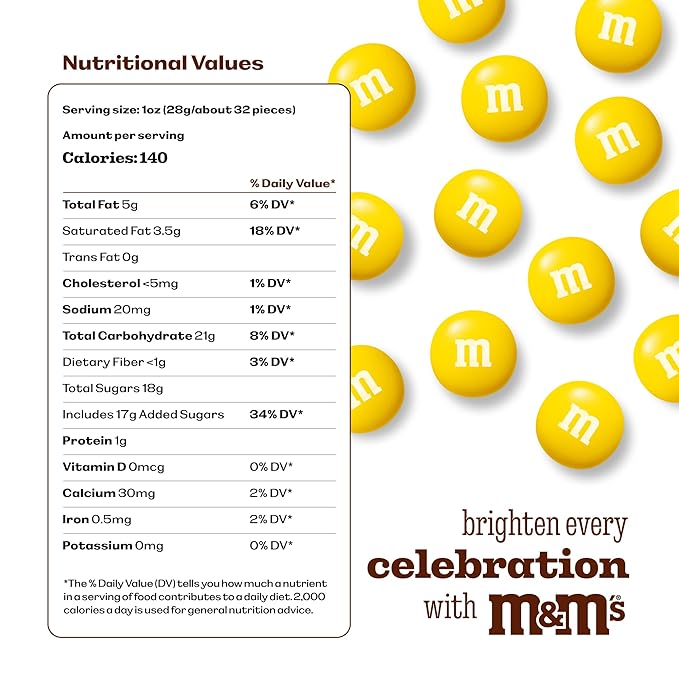 M&M’S WORLD Yellow Milk Chocolate Candy for Birthday Party Favors, Birthday Treats, Easter, Graduations, Dessert Buffets, Candy Bars, and more - Resealable 2 lbs Pack