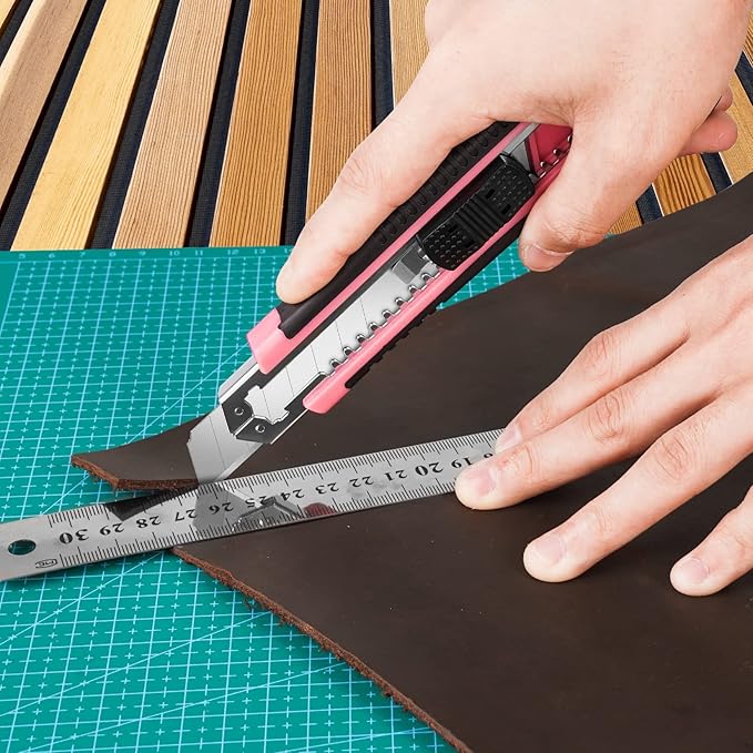 Box Cutter, Box Cutter Retractable Self Loading, Heavy Duty Utility Knife, 18mm-Wide Blade Knife, Box Opener Tool with Rubber Handle, Retractable Paper Exacto Knife, Pink