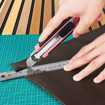 Box Cutter, Box Cutter Retractable Self Loading, Heavy Duty Utility Knife, 18mm-Wide Blade Knife, Box Opener Tool with Rubber Handle, Retractable Paper Exacto Knife, Pink