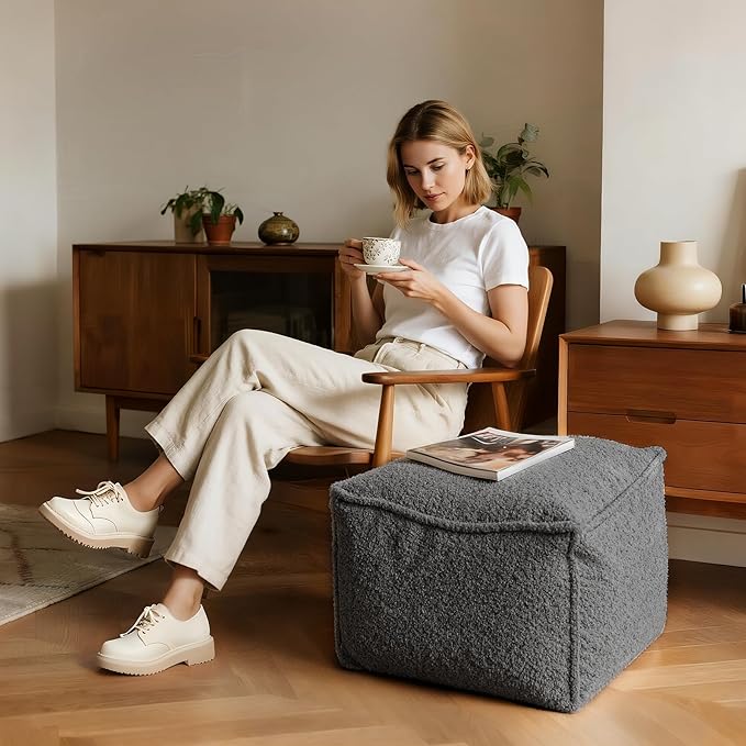 Square Boucle Pouf Ottoman Footrest – Soft & Lightweight Footstool with Foam Filling for Living Room & Bedroom, Laid-Back Lounge Style