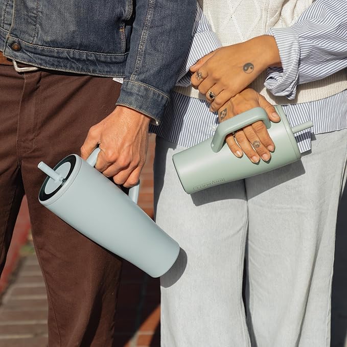 BrüMate Era 30 oz Tumbler with Handle and Straw | 100% Leakproof Insulated Water Bottle Tumbler with Lid and Flexible SoftSip Straw | Made of Stainless Steel | Cup Holder Friendly | 30oz (Dark Aura)