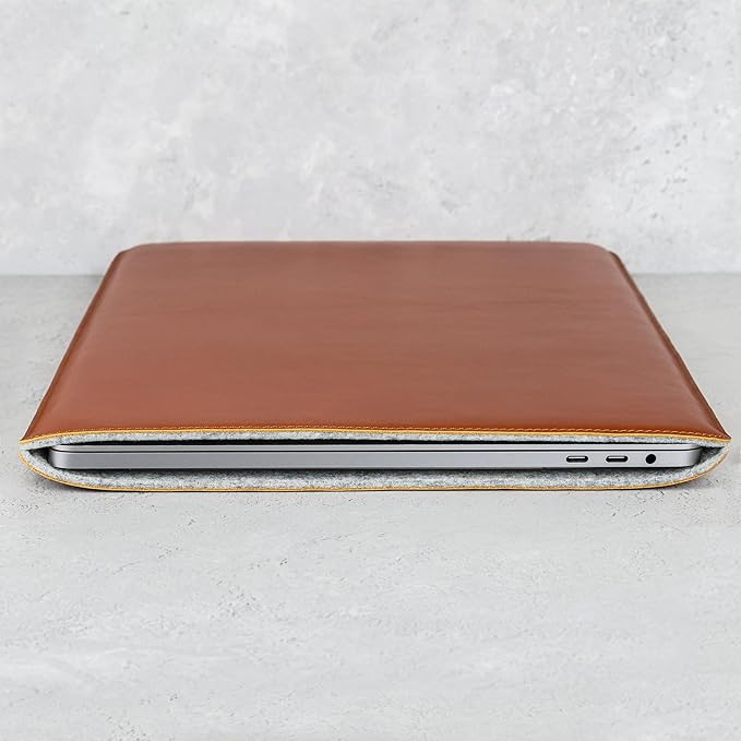 Casemade Real Leather Laptop Sleeve for MacBook Pro & Air Fits 13, 14, 15 & 16 Inch - Genuine Full Grain Leather with Soft Wool Lining (15 inch - Air M2/M3/M4)