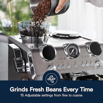 De'Longhi La Specialista Maestro Espresso Machine with Grinder, Auto & Manual Milk Frother – Bean-to-Cup Cold Brew Coffee with Cold Extraction Technology, Variable Temp & Tamping Tool, 8 Drink Presets