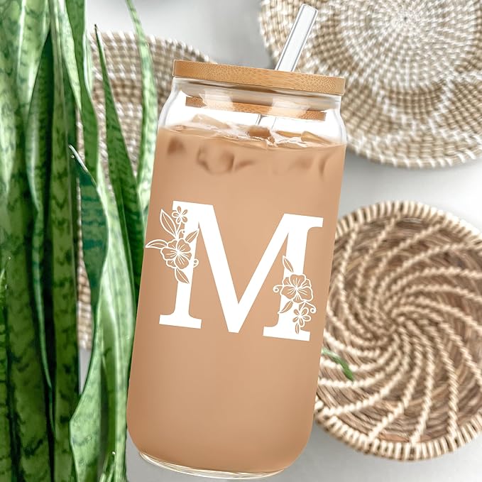 Personalized Tumbler, Monogrammed Can Glass Cups with Bamboo Lids and Straws, Customized Gifts for Women, Cute Design Initial Iced Coffee glasses, Custom Letter Mug, Birthday Bridesmaid, Z