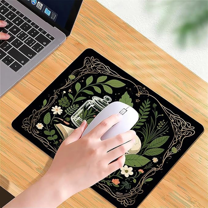 Square Mouse Pad Books and Skulls, Personalized Premium-Textured Custom Mouse Mat Design, Washable Mousepad Cloth, Non-Slip Rubber Base Computer Mouse Pads for Wireless Mouse