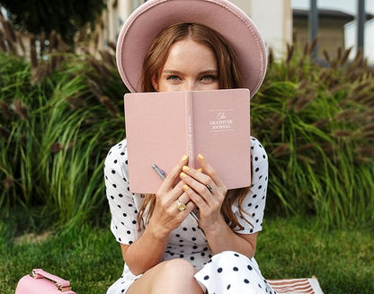 The Original Gratitude Journal for Women 2026 - Daily Gratitude Practice for Girls with Inspiring Quotes & Mindful Prompts for Affirmation Reflection and Happiness - Premium Linen Pink