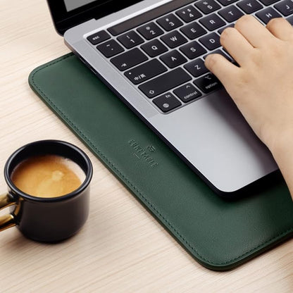 Comfyable Laptop Sleeve 14 Inch Precisely Compatible with MacBook Pro M4 M3 M2 M1 Pro/Max 2024, Faux Leather Cover Case 14 in, Green