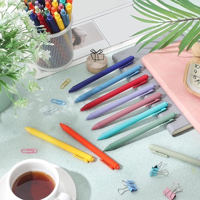 Crtiin 50 Pcs Gel Ink Pens Bulk, Black Ink 0.5mm Fine Point Retractable Pen Smooth Writing Office School Supplies for Teacher Server Operation Christmas Charity Donation Thanksgiving (Rainbow Colors)
