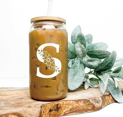 Personalized Gifts for Women, Monogrammed Glass Cups with Lids and Straws, Custom Tumbler, Cute Customized Mug, Aesthetic Stuff, Initial Iced Coffee Cup, Drinking Glasses, Birthday Teacher Gifts, G