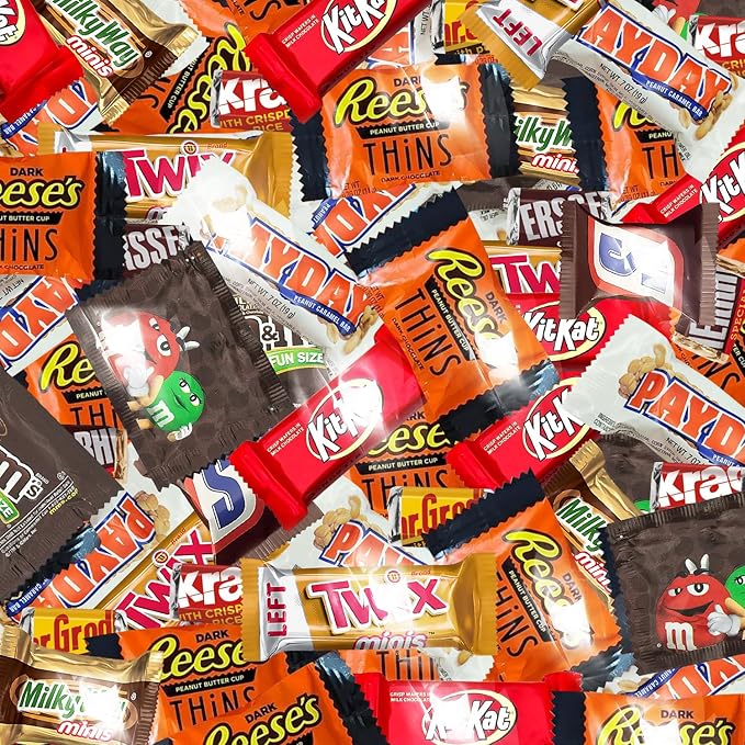 Chocolate Assorted Bulk Candy Variety Pack 2lb - Mini Chocolate Bars, Milk & Dark Chocolate Mix - Individually Wrapped Bulk Candy for Office Snacks, Party Favors and Bags - Trick or Treat Ready Mix for Halloween
