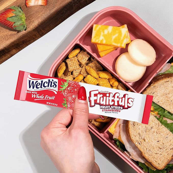 Welch’s Absolute Fruitfuls Fruit Strips, Tasty Dried Fruit Snacks for School Lunches, Strawberry, 0.5oz (Pack of 10)