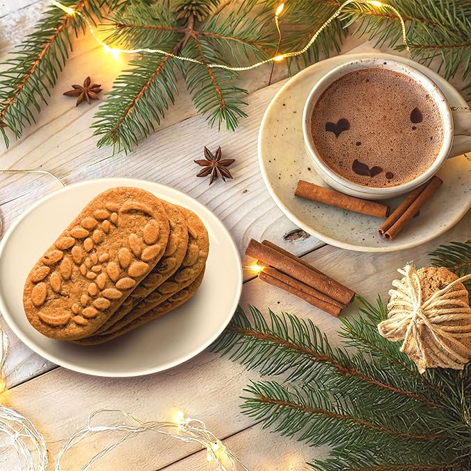 belVita Breakfast Bars Biscuits, Gingerbread, Limited Edition, 30 Total Packs, 6 Boxes (4 Biscuits Per Pack)