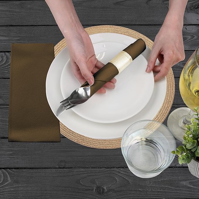 AMERICAN HOMESTEAD Paper Napkins - Brown Disposable Linen-Like Dinner Napkins - Restaurant-Quality Table Serviettes for Weddings, Parties, and Events - 15.75" x 15.75" - 50 Count