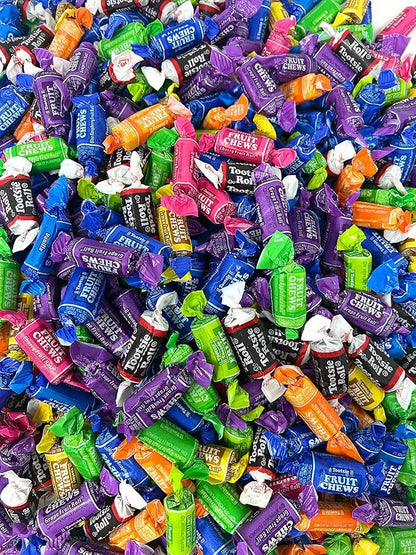 Holiday Tootsie Roll Fruit Chews And Original Chocolate Midgees American Chewy Taffies Candy Individually Wrapped In Resealable Bag Bulk 10 Lbs 500+pcs (160 oz) - Made In USA